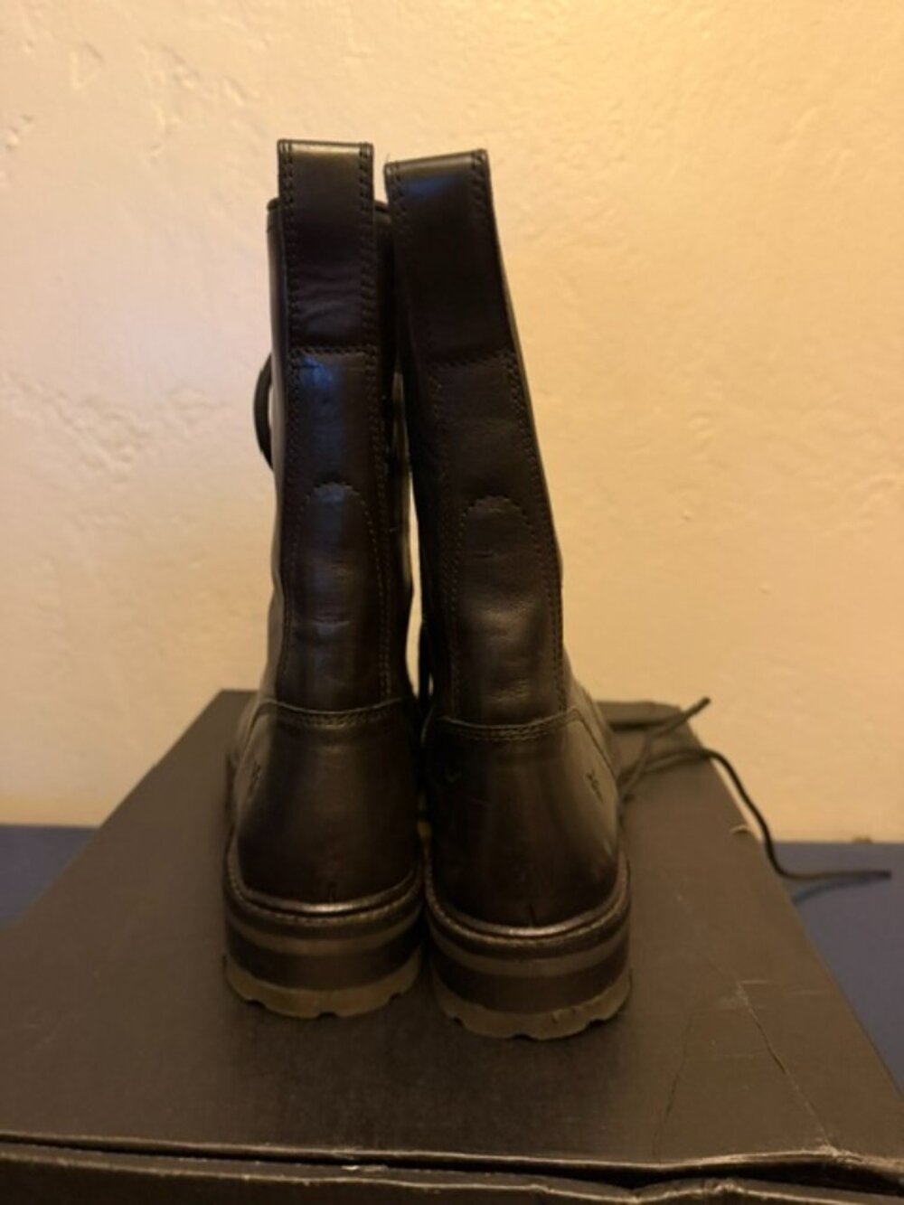 NWT FRYE black Olivia combat boots size 8.5 - Picture 5 of 8